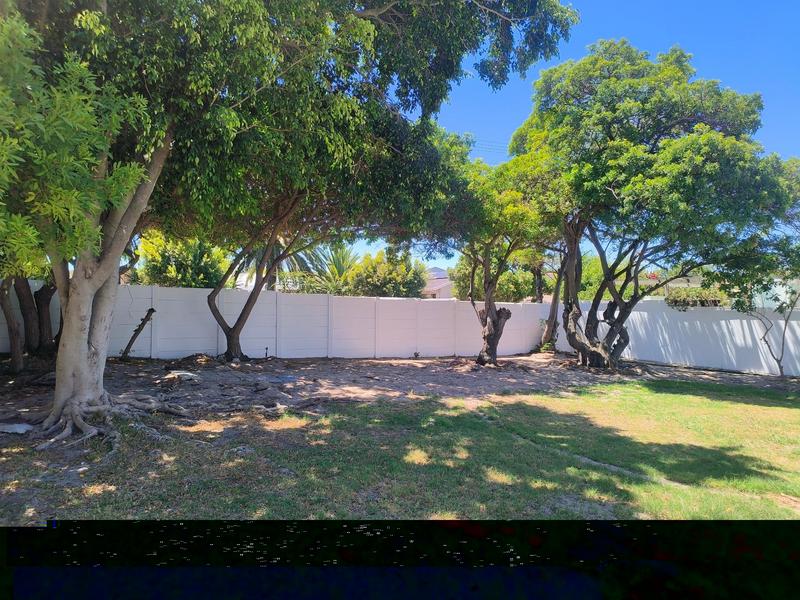 4 Bedroom Property for Sale in Table View Western Cape